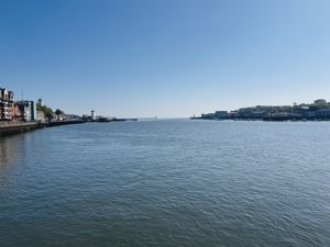 Photo 5- click for photo gallery